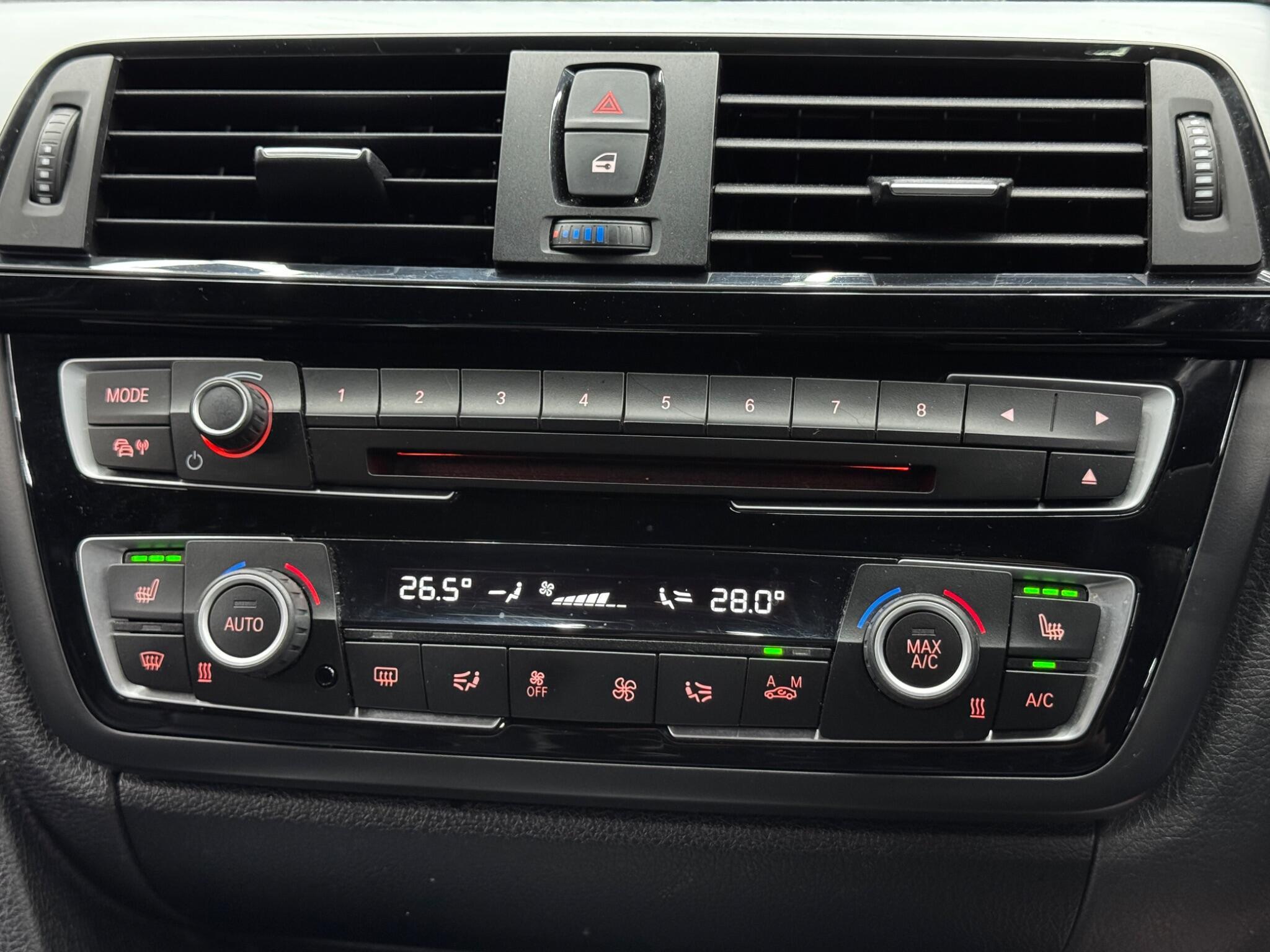 BMW 4 Series - Image 27