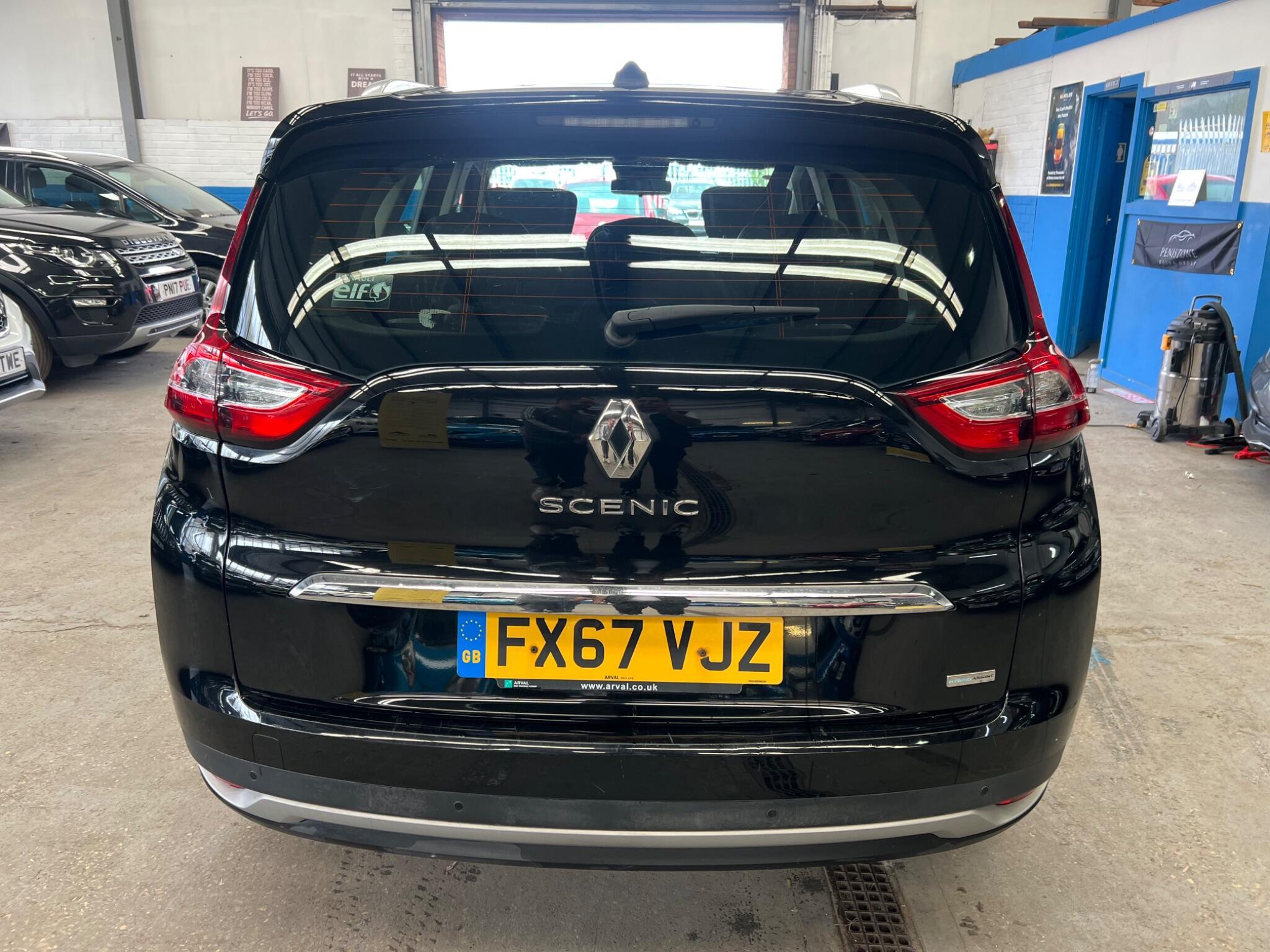 Renault Grand Scenic - Image 7