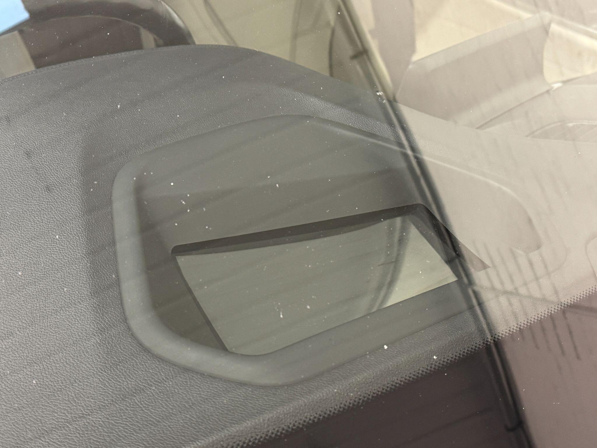 BMW 5 Series - Image 74