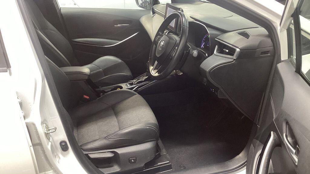 Toyota Corolla - Image 3