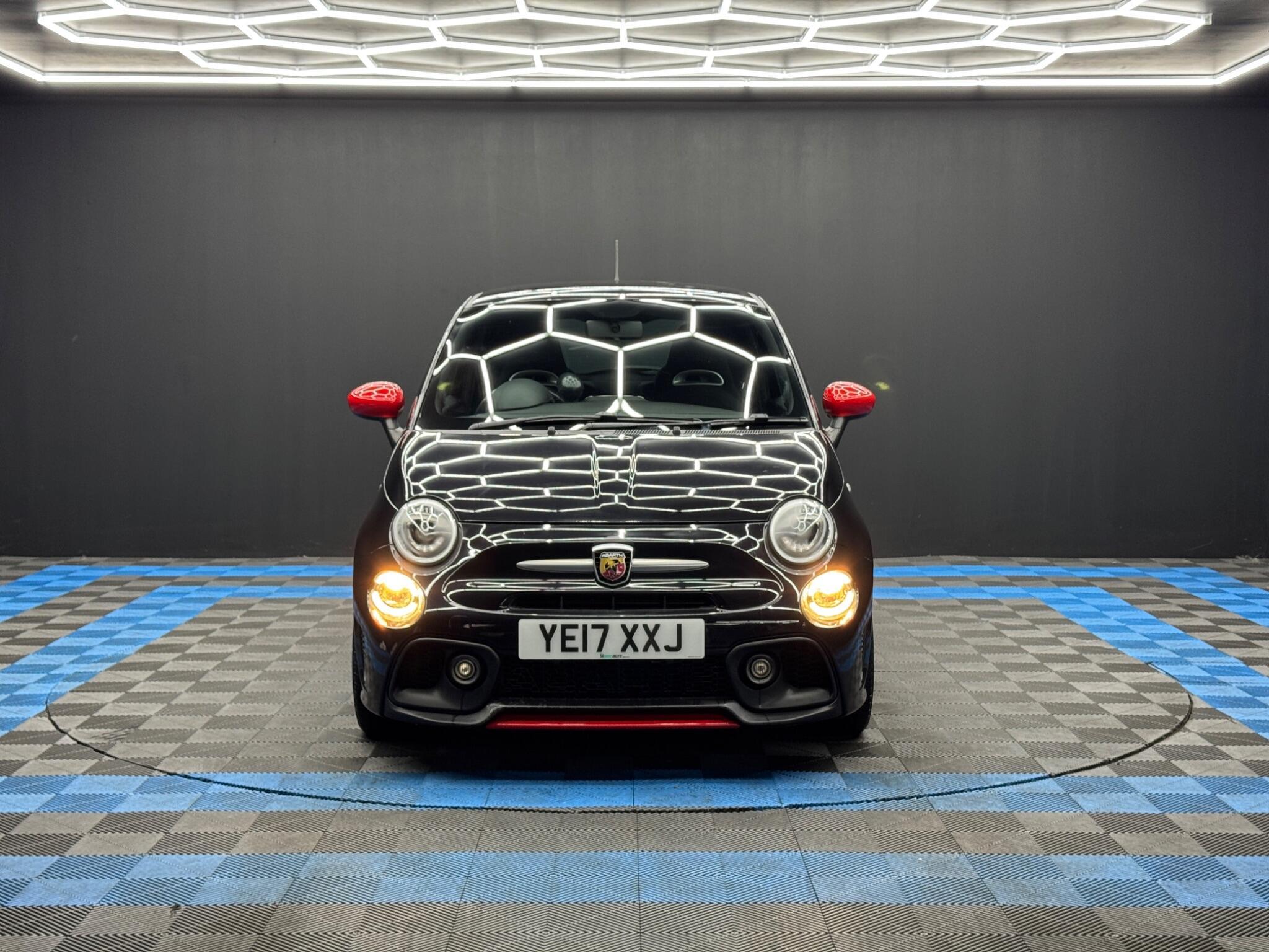 Abarth 595 - Image 2