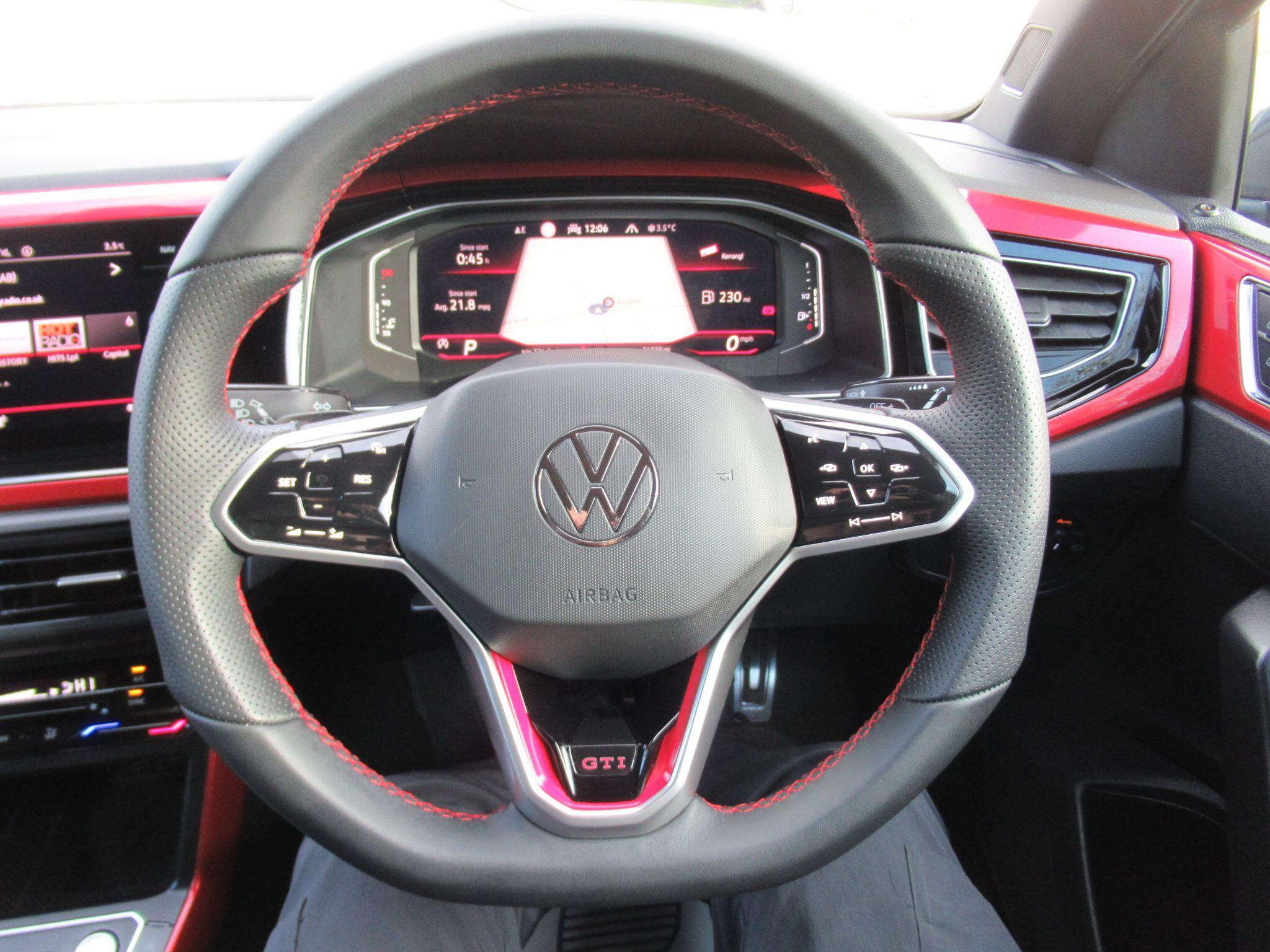 Volkswagen Polo - Image 25