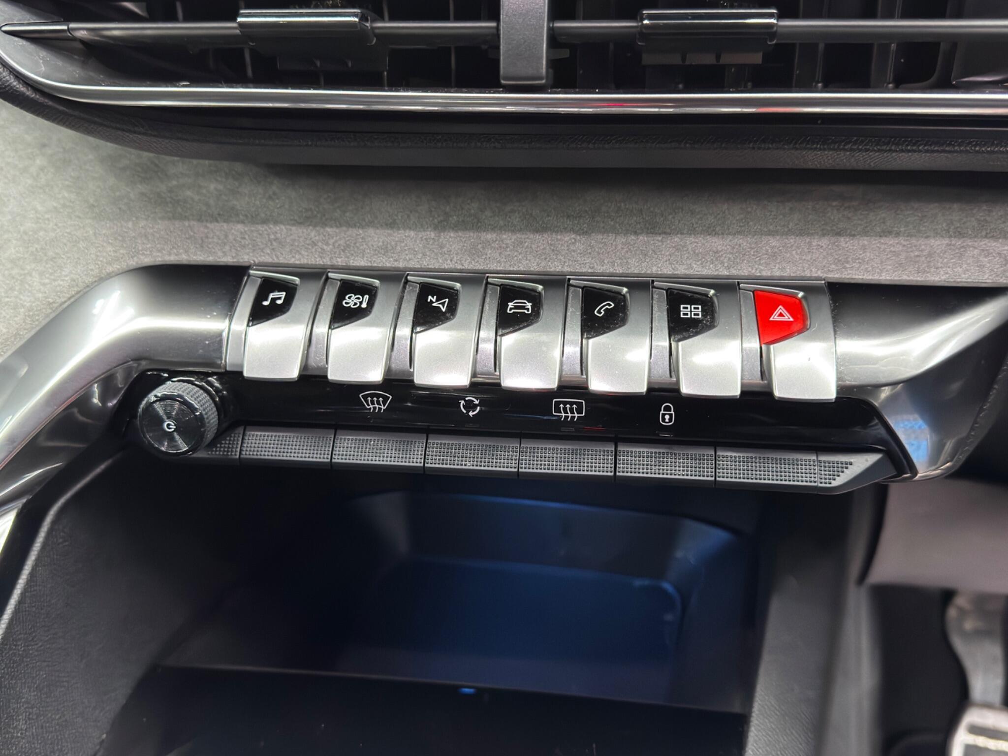 Peugeot 3008 - Image 28