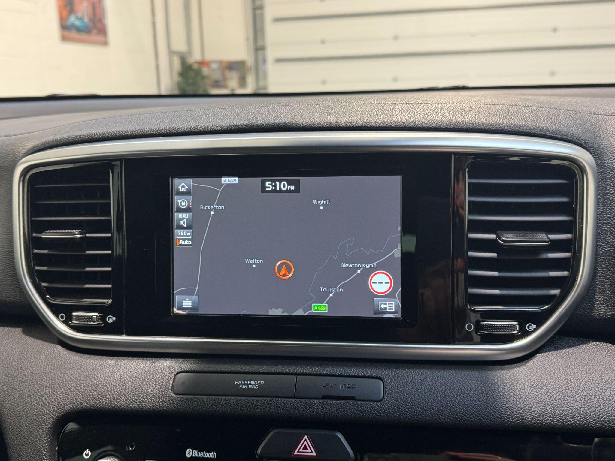 Kia Sportage - Image 38