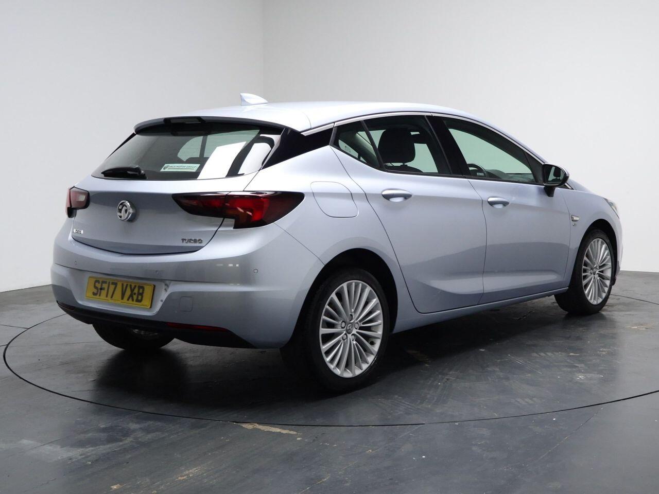 Vauxhall Astra - Image 12