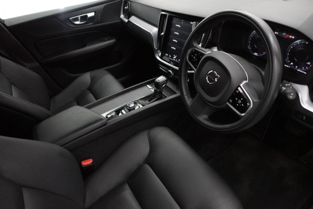 Volvo V60 - Image 15