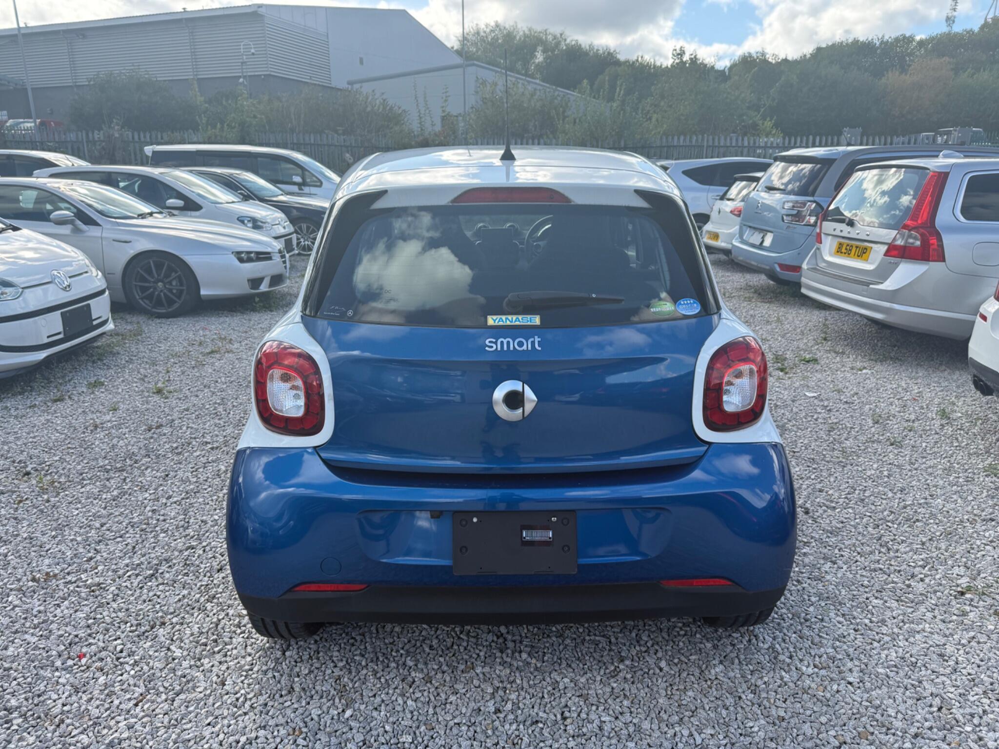 Smart Forfour - Image 5