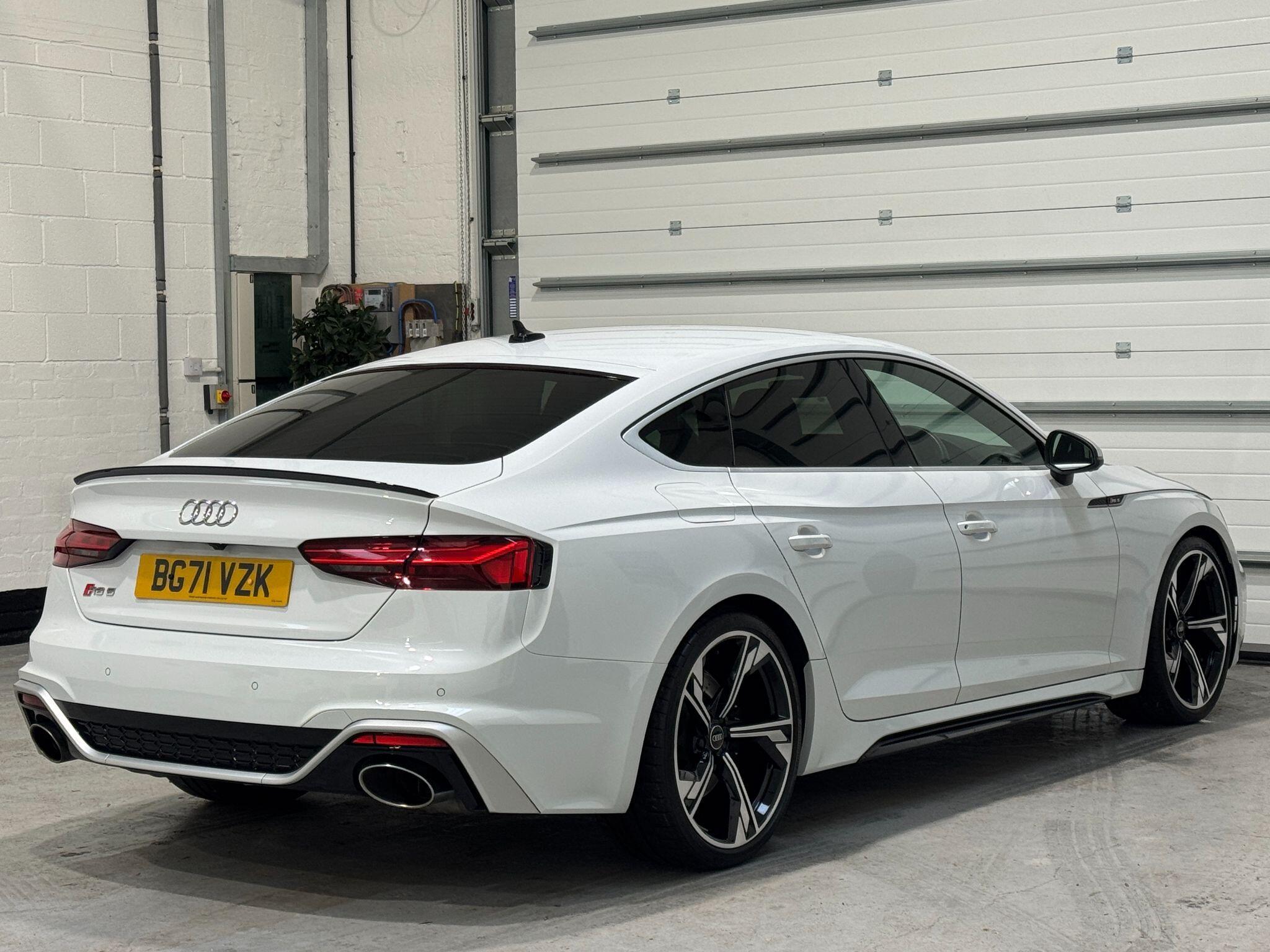 Audi RS5 - Image 13