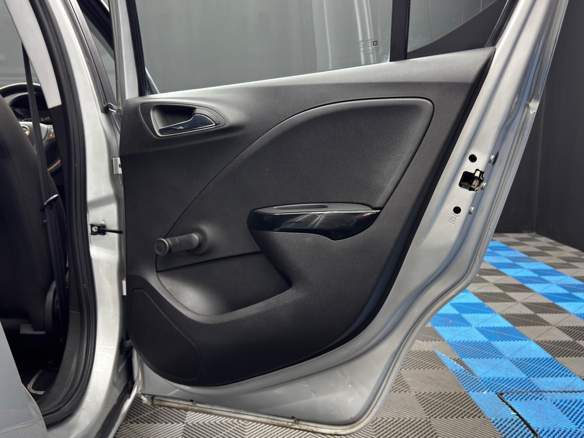 Vauxhall Corsa - Image 34