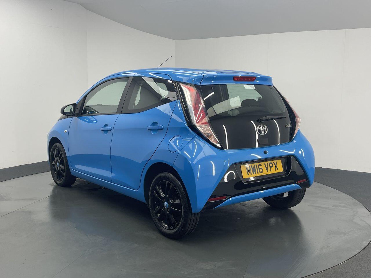 Toyota Aygo - Image 9