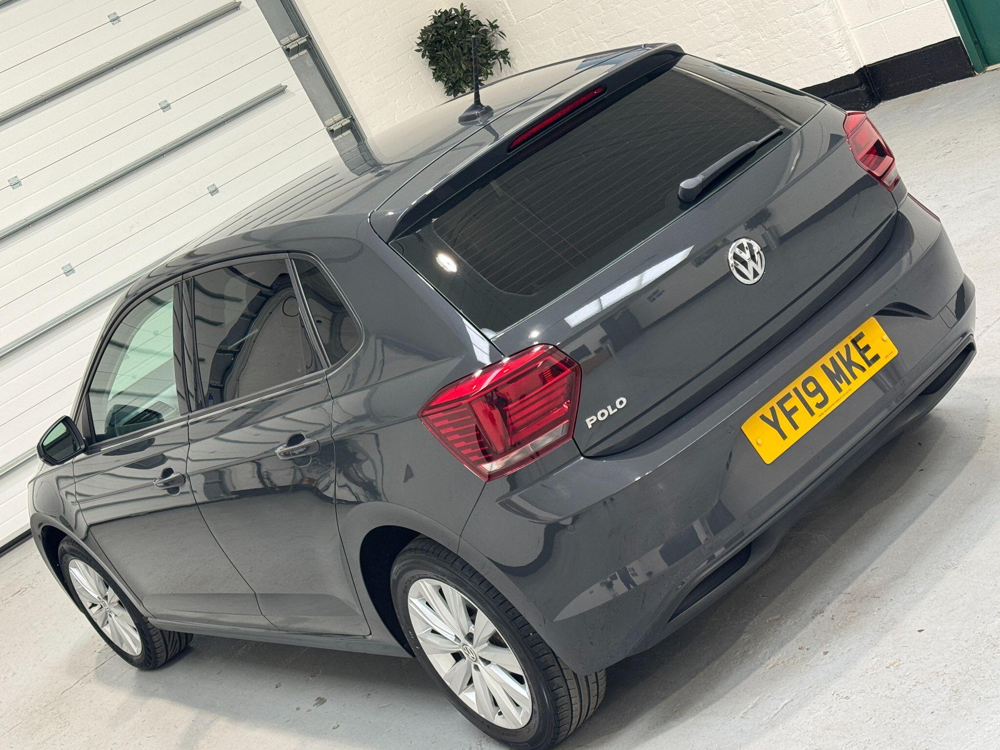 Volkswagen Polo - Image 31