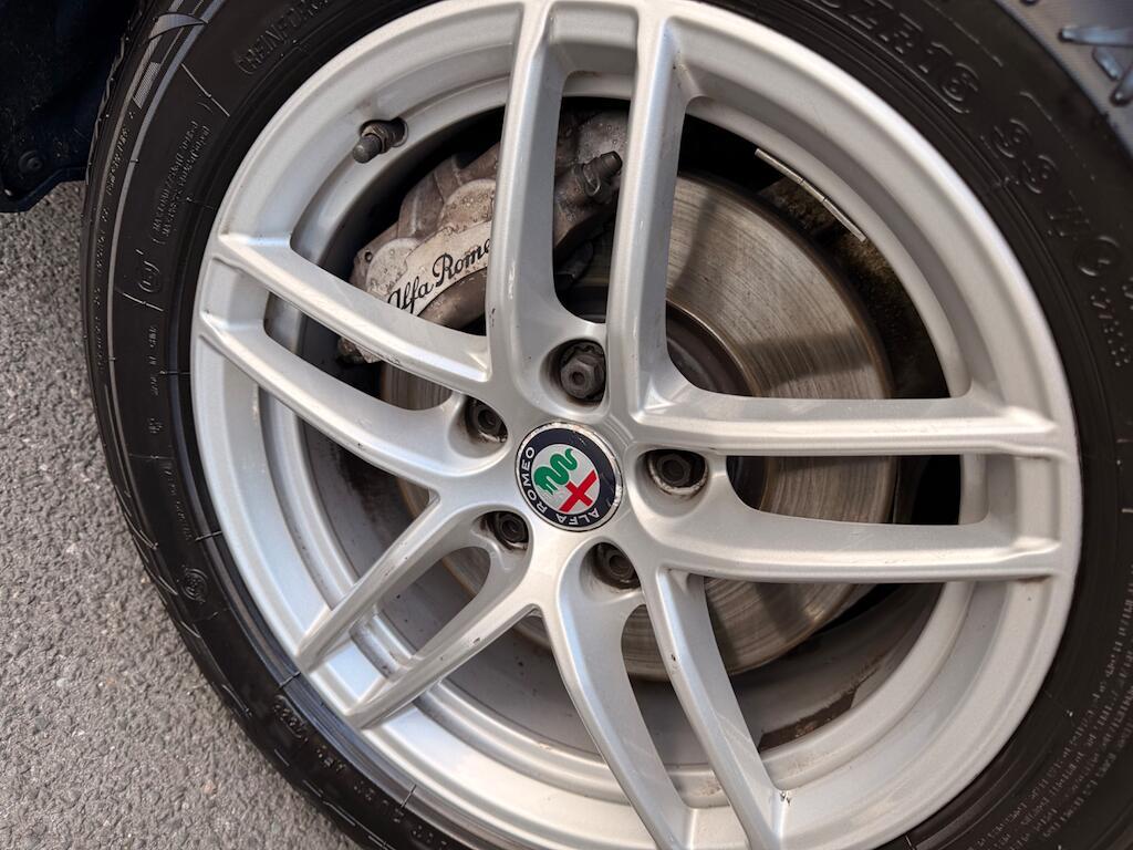 Alfa Romeo Giulia - Image 15