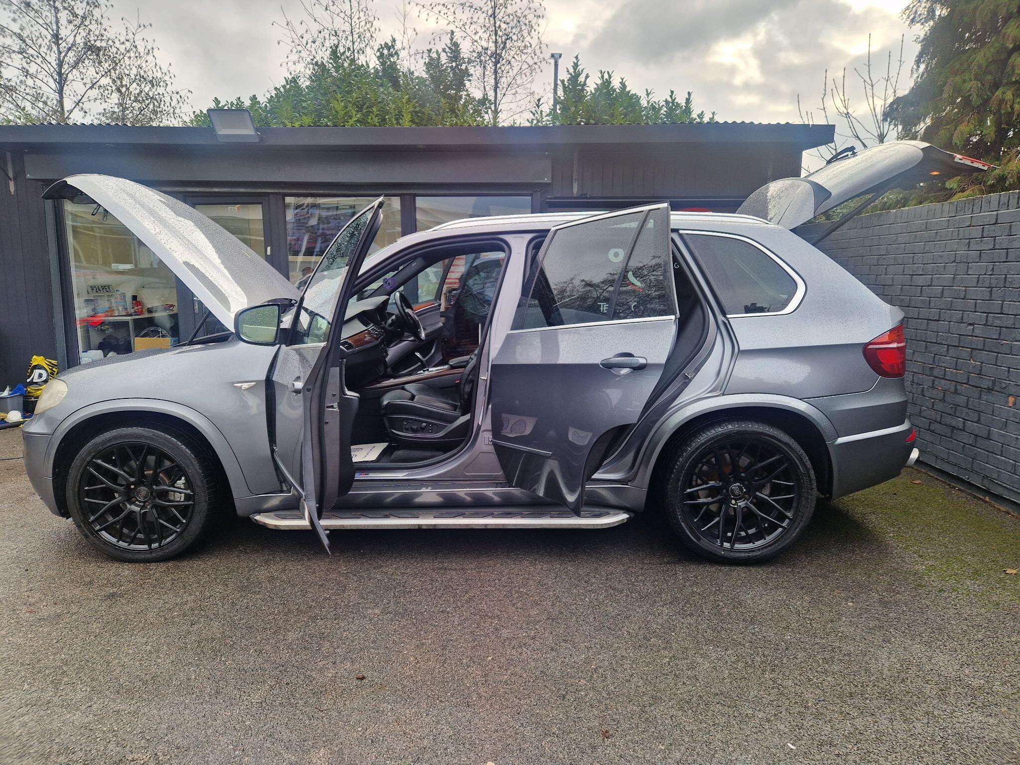 BMW X5 - Image 15