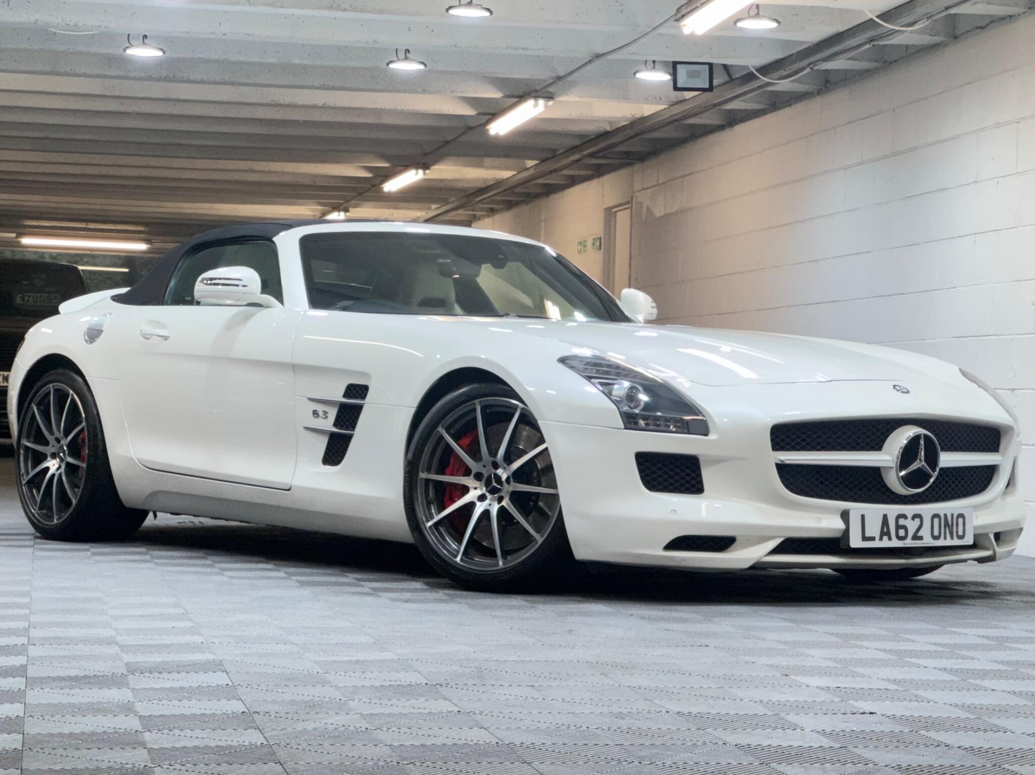 Mercedes SLS - Image 17