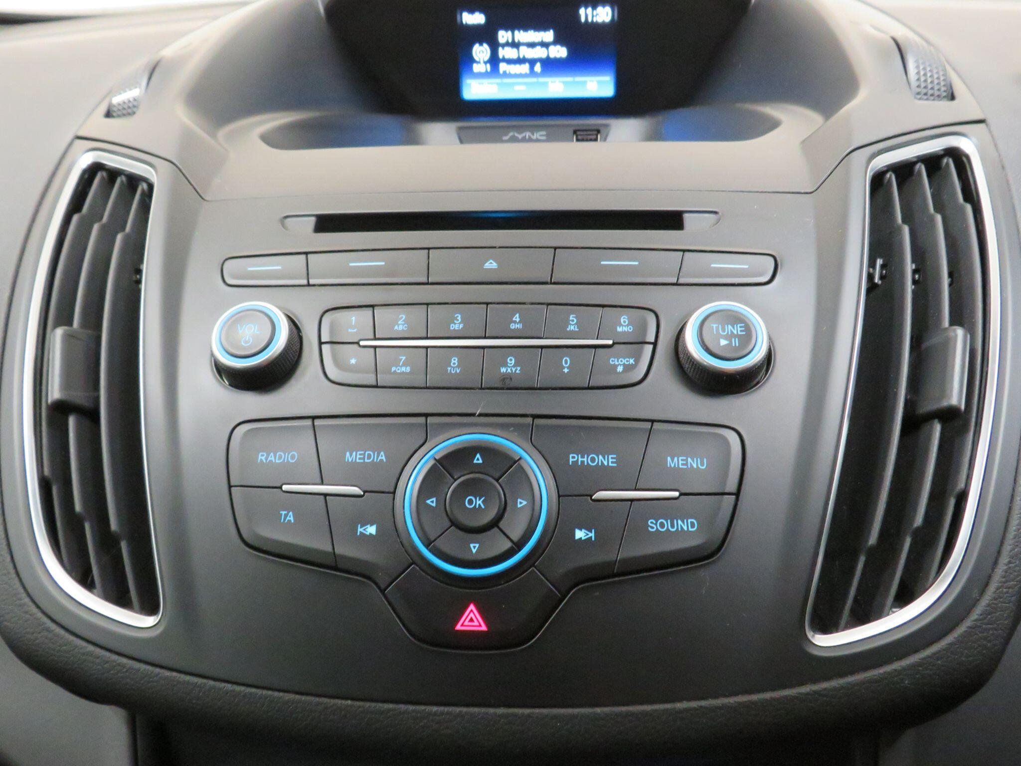 Ford C-MAX - Image 18