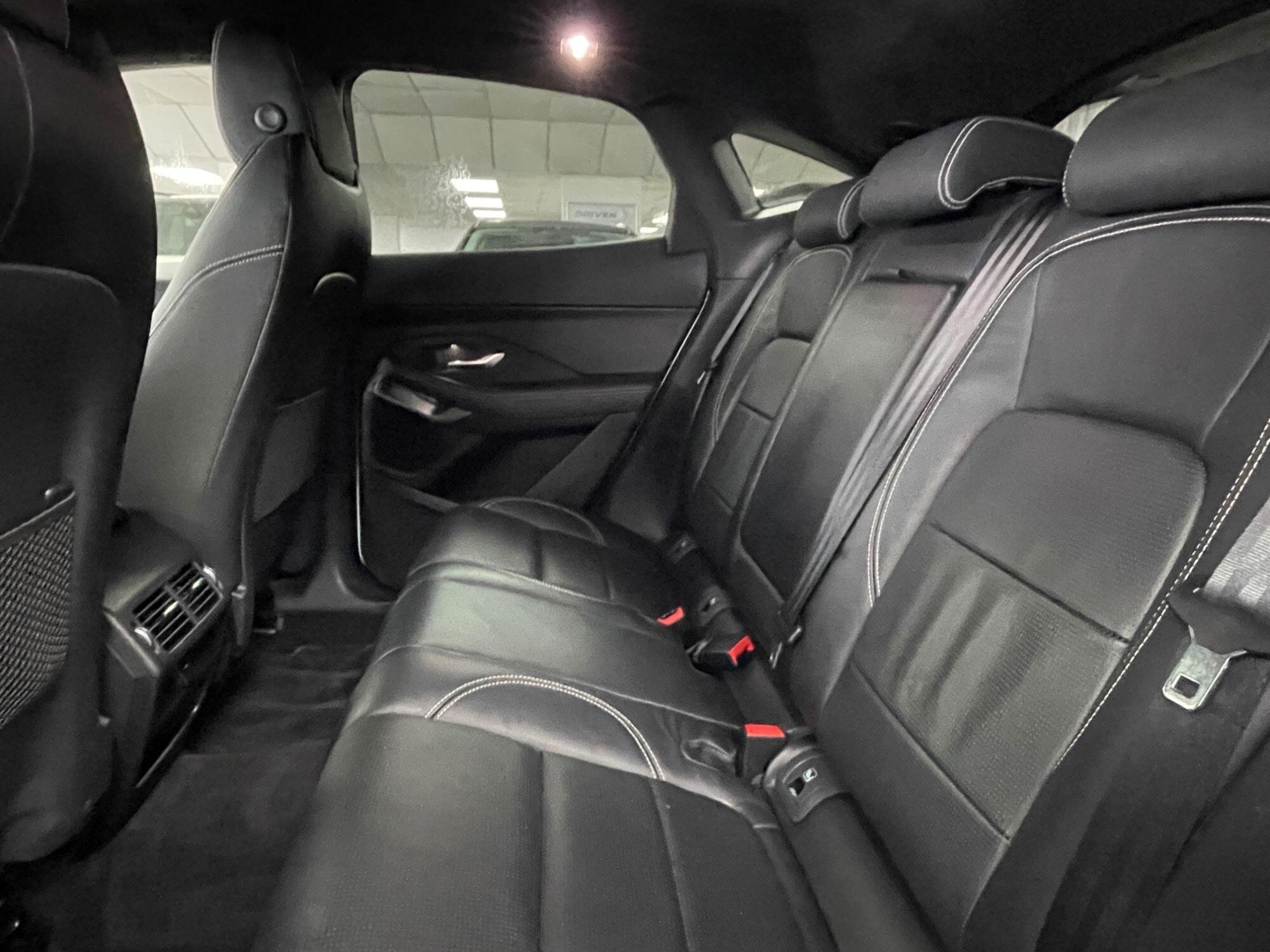 Jaguar E-Pace - Image 30