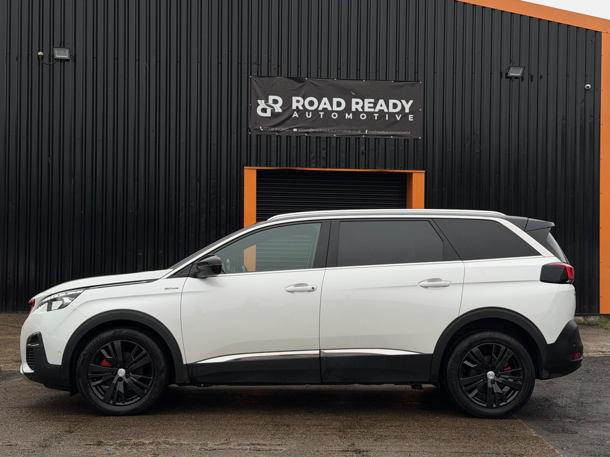 Peugeot 5008 - Image 6