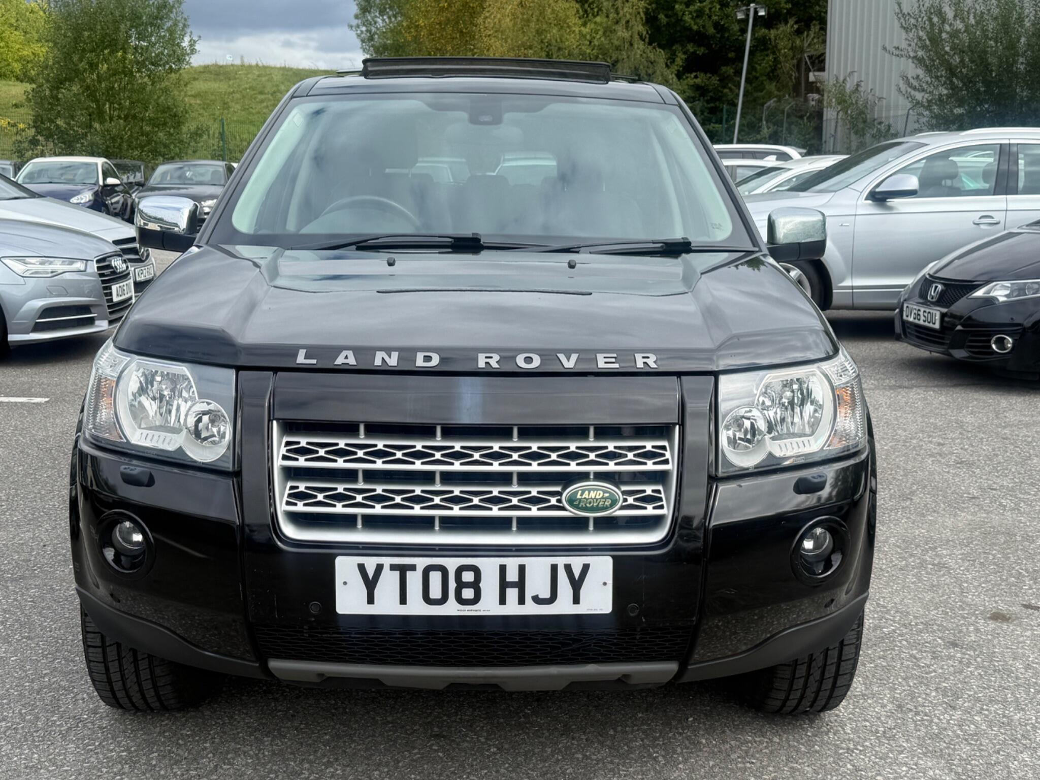 Land Rover Freelander 2 - Image 8