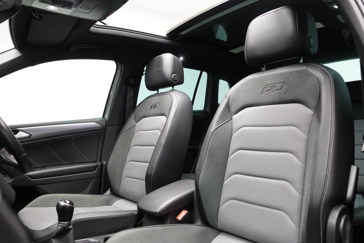 Volkswagen Tiguan - Image 13