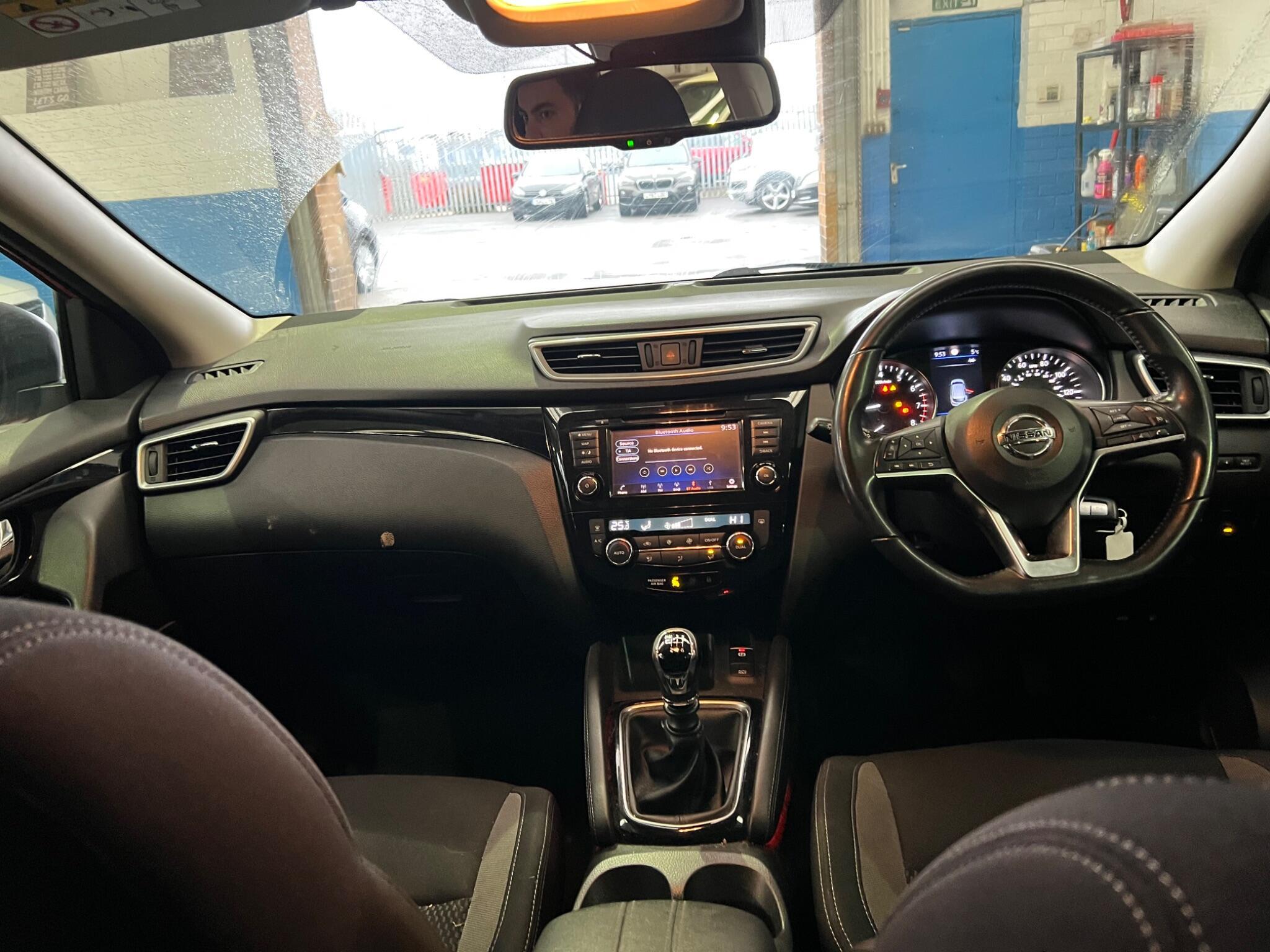 Nissan Qashqai - Image 29