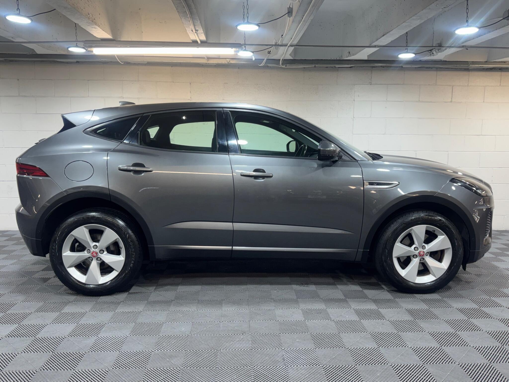 Jaguar E-Pace - Image 5