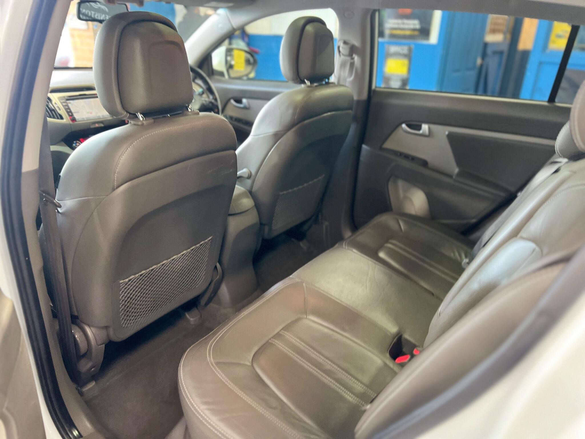 Kia Sportage - Image 29