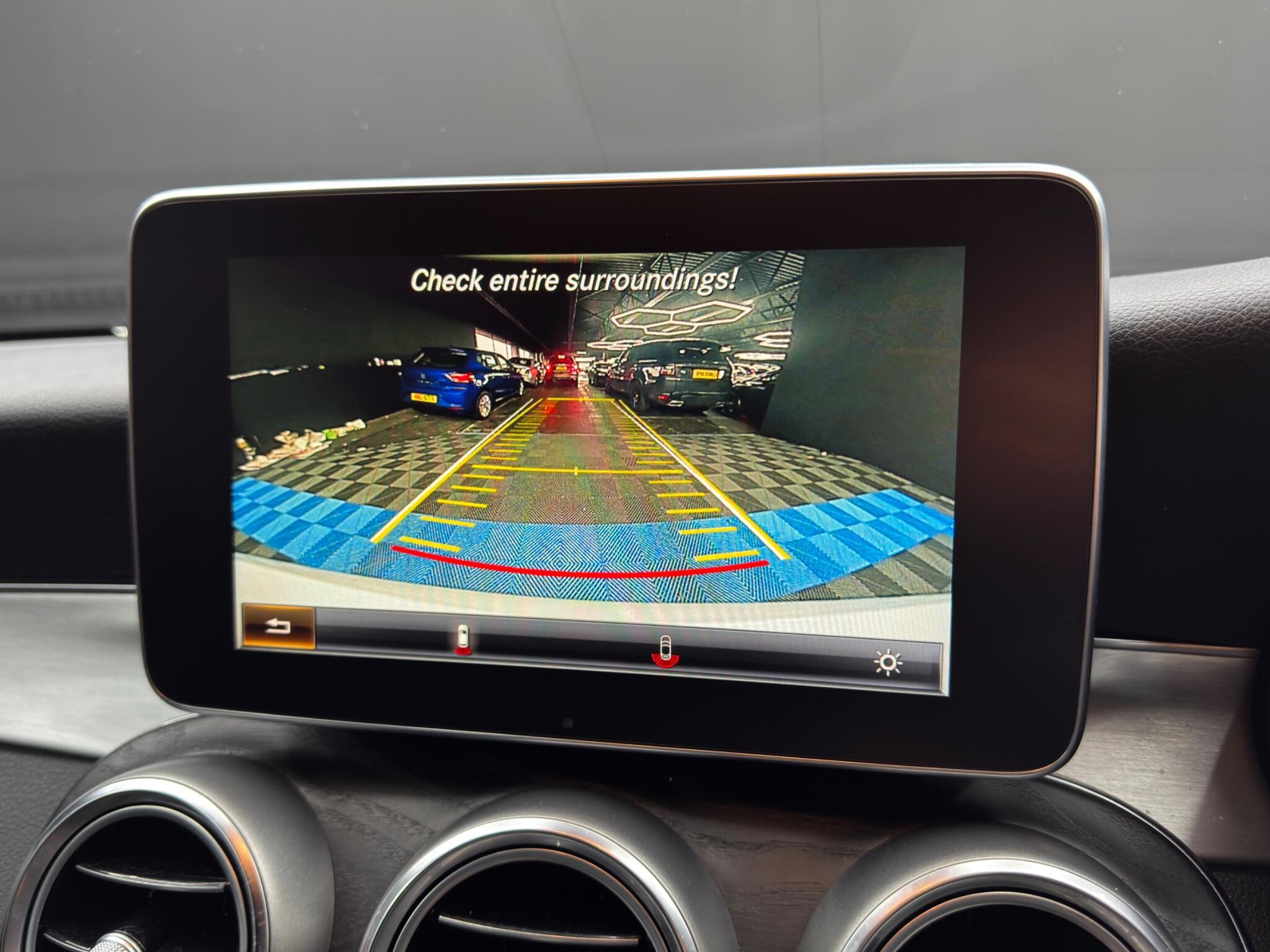 Mercedes C Class - Image 33