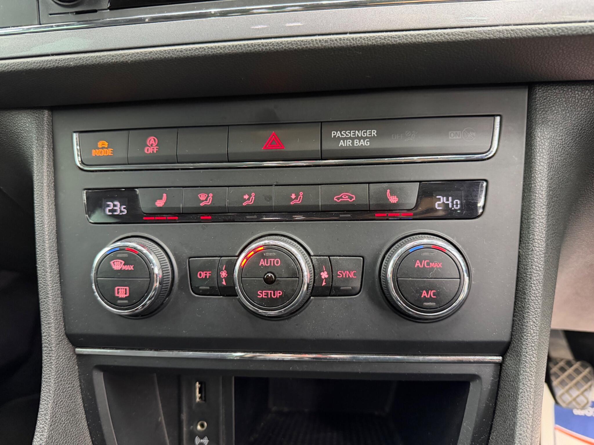 SEAT Leon - Image 18