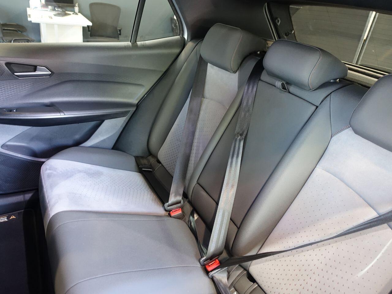 Cupra Born - Image 19