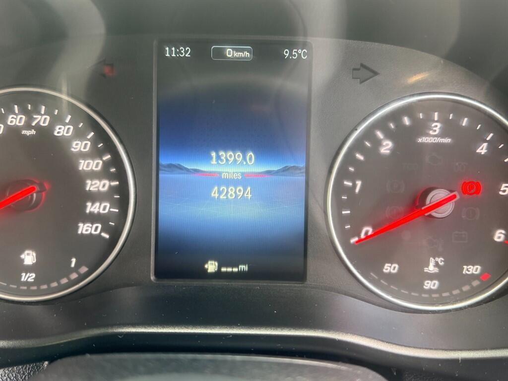 Mercedes Vito - Image 24