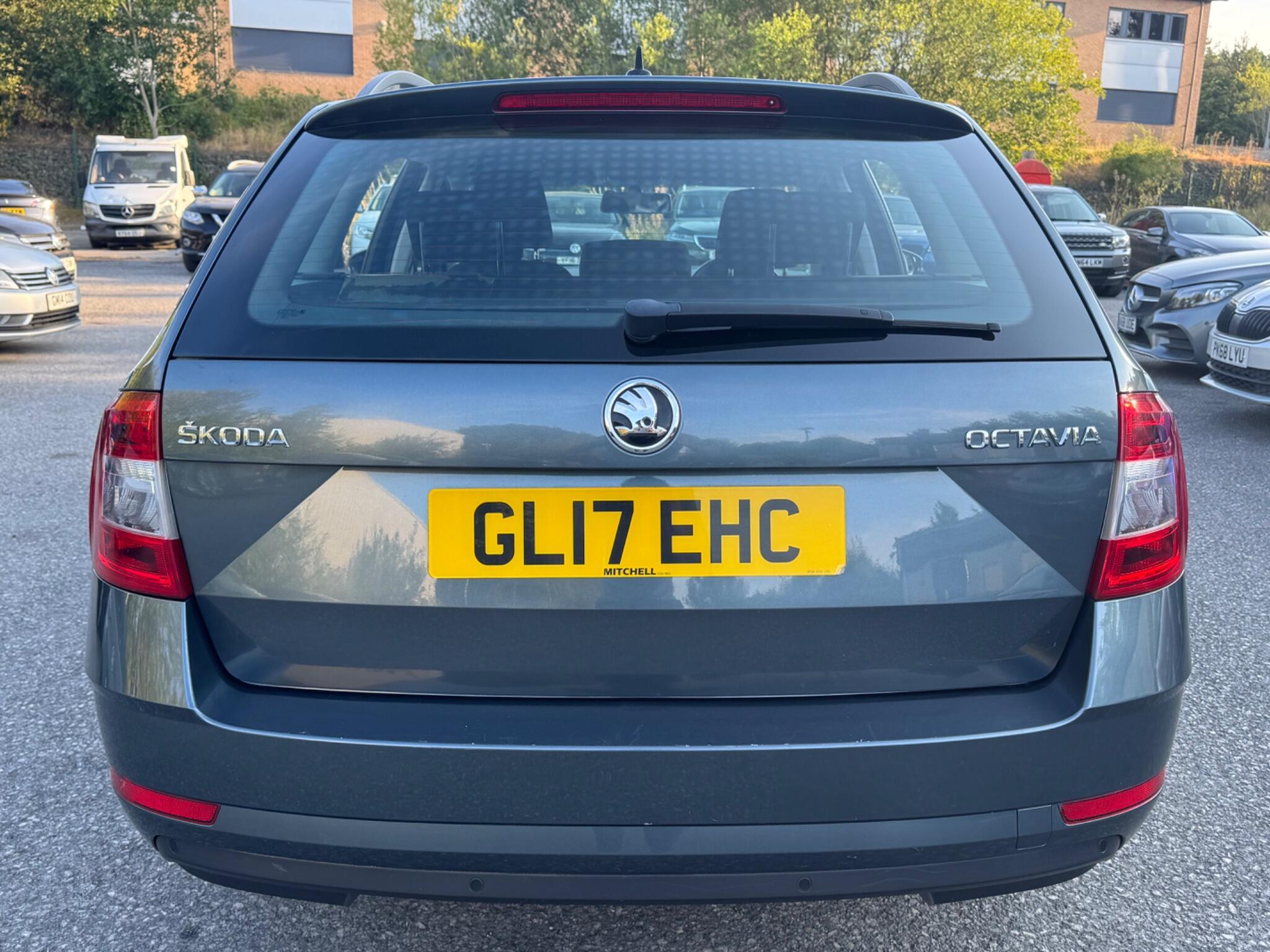 Skoda Octavia - Image 13