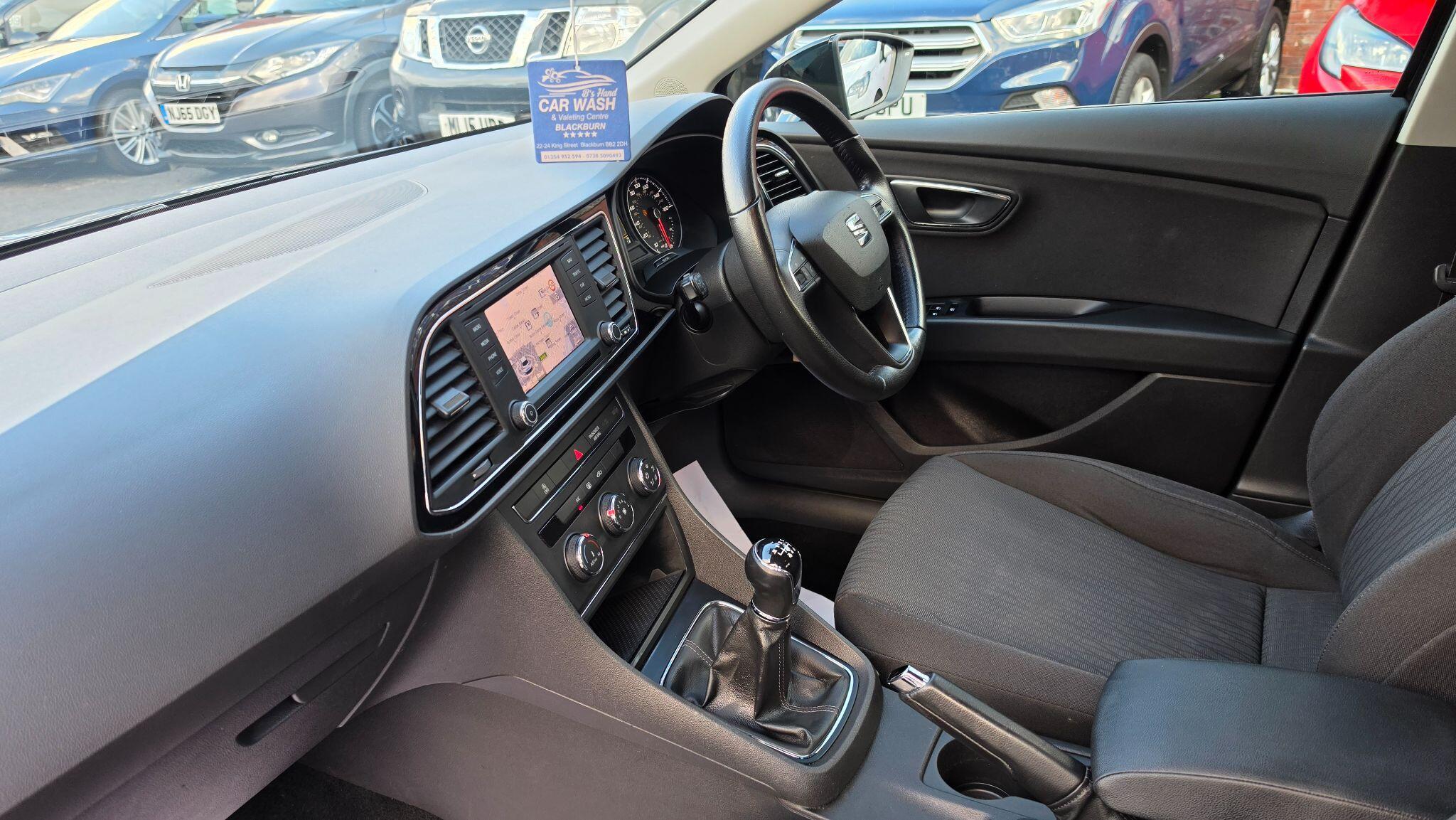 SEAT Leon - Image 13