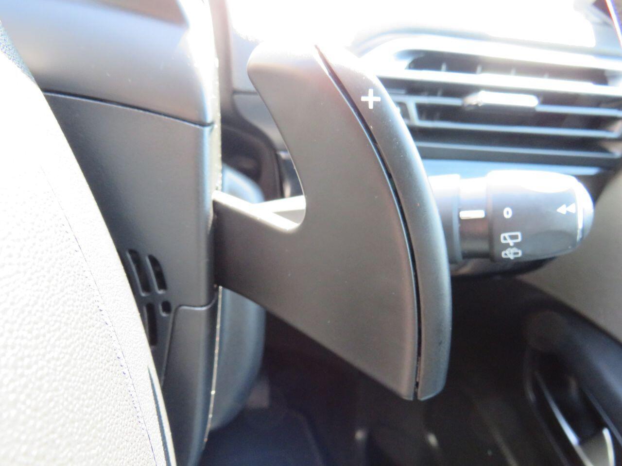 Citroen Grand C4 Picasso - Image 22