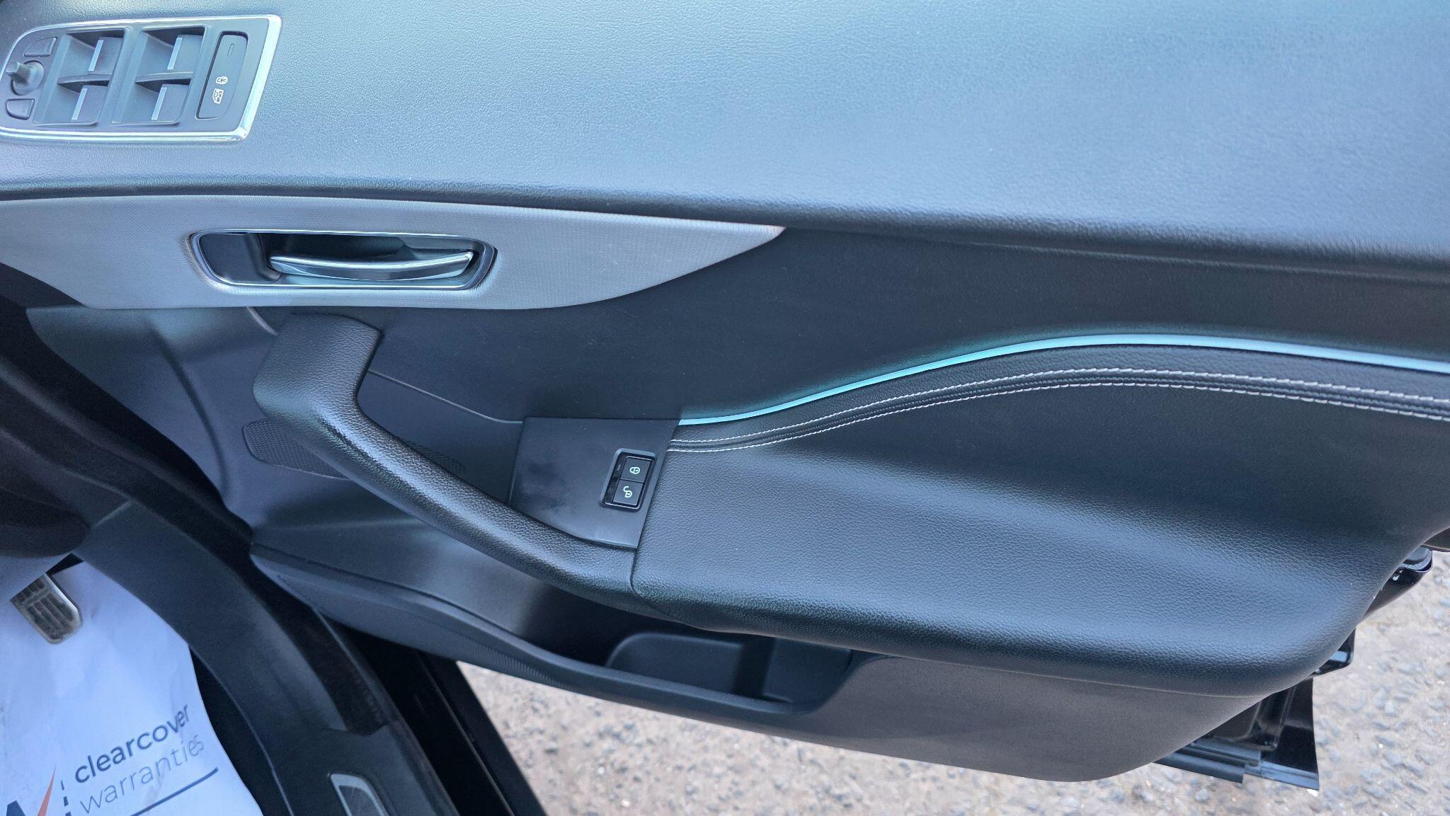 Jaguar F-Pace - Image 25