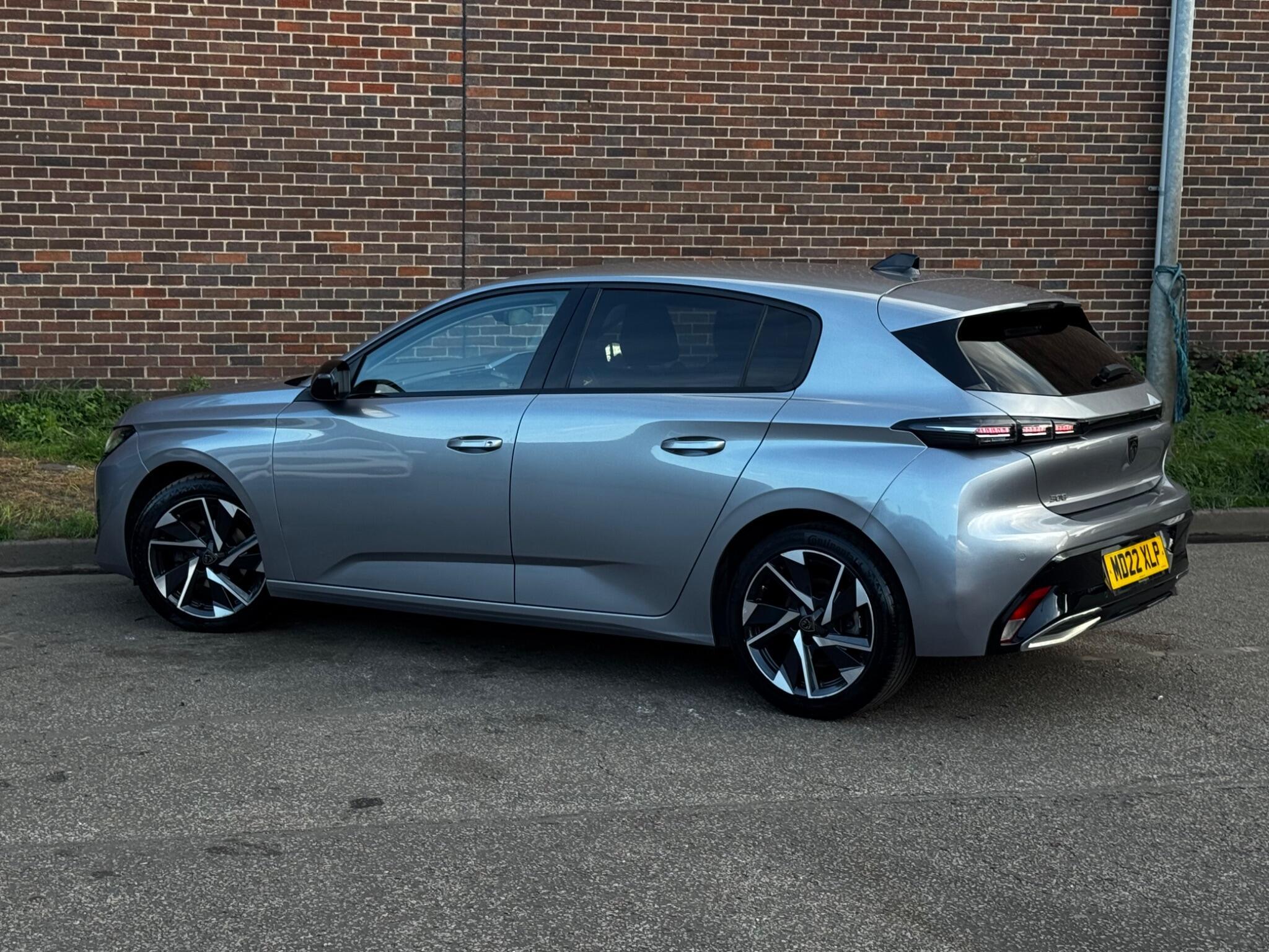Peugeot 308 - Image 14