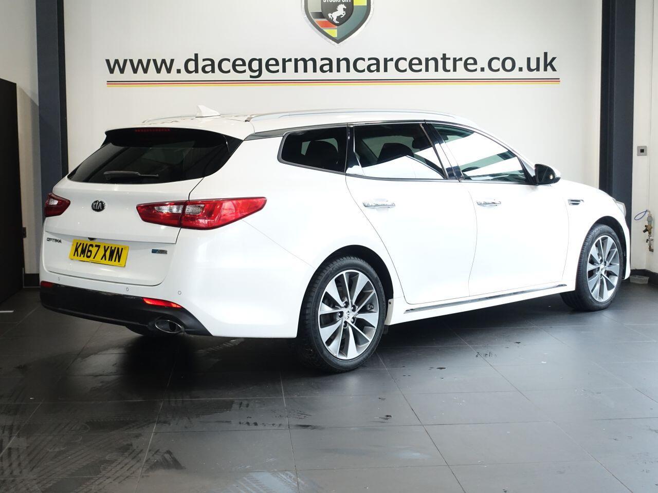 Kia Optima - Image 6