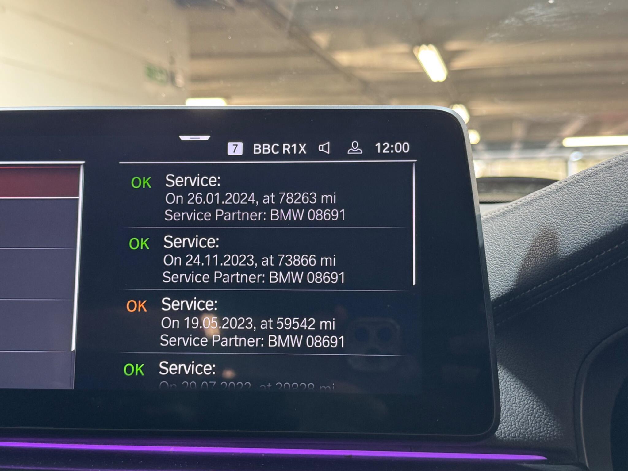 BMW 5 Series - Image 15