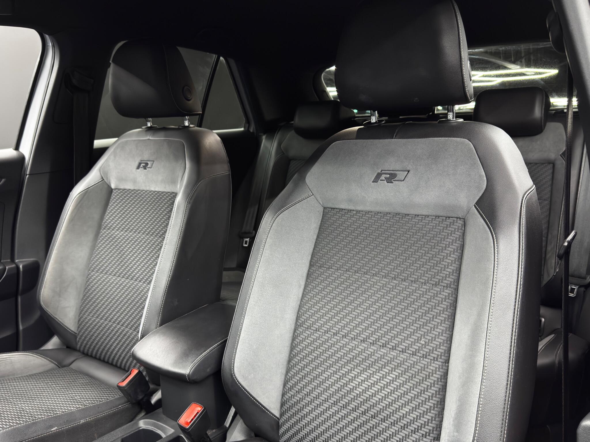 Volkswagen T-Roc - Image 14