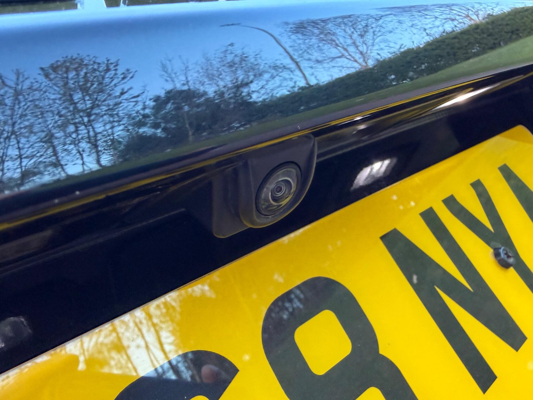 Jaguar E-Pace - Image 11