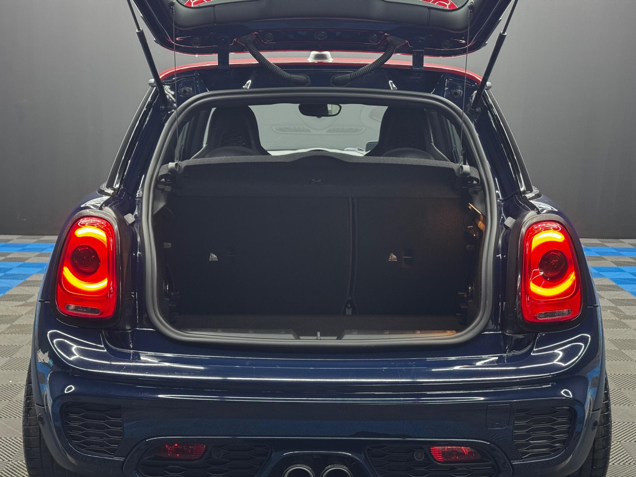 MINI Hatch - Image 43