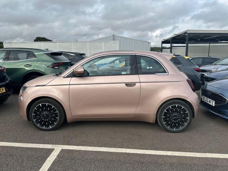 Fiat 500e - Image 3