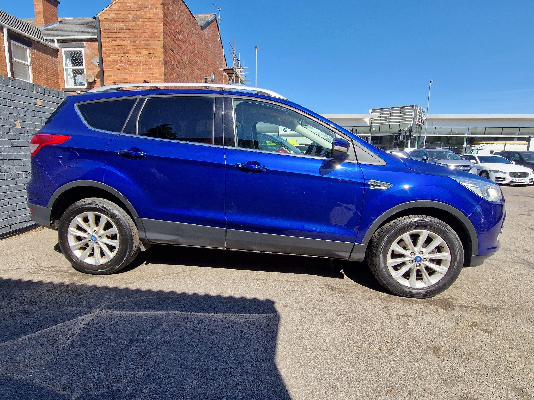 Ford Kuga - Image 7