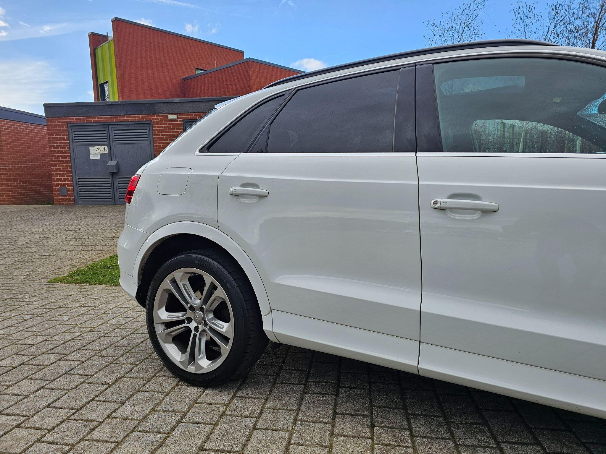 Audi Q3 - Image 7