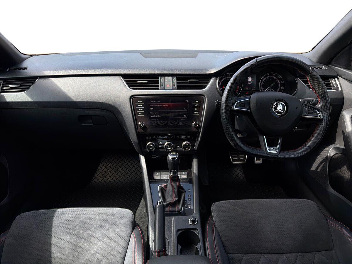 Skoda Octavia - Image 18