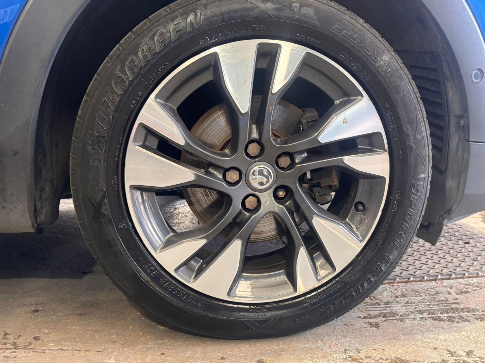 Vauxhall Grandland X - Image 19