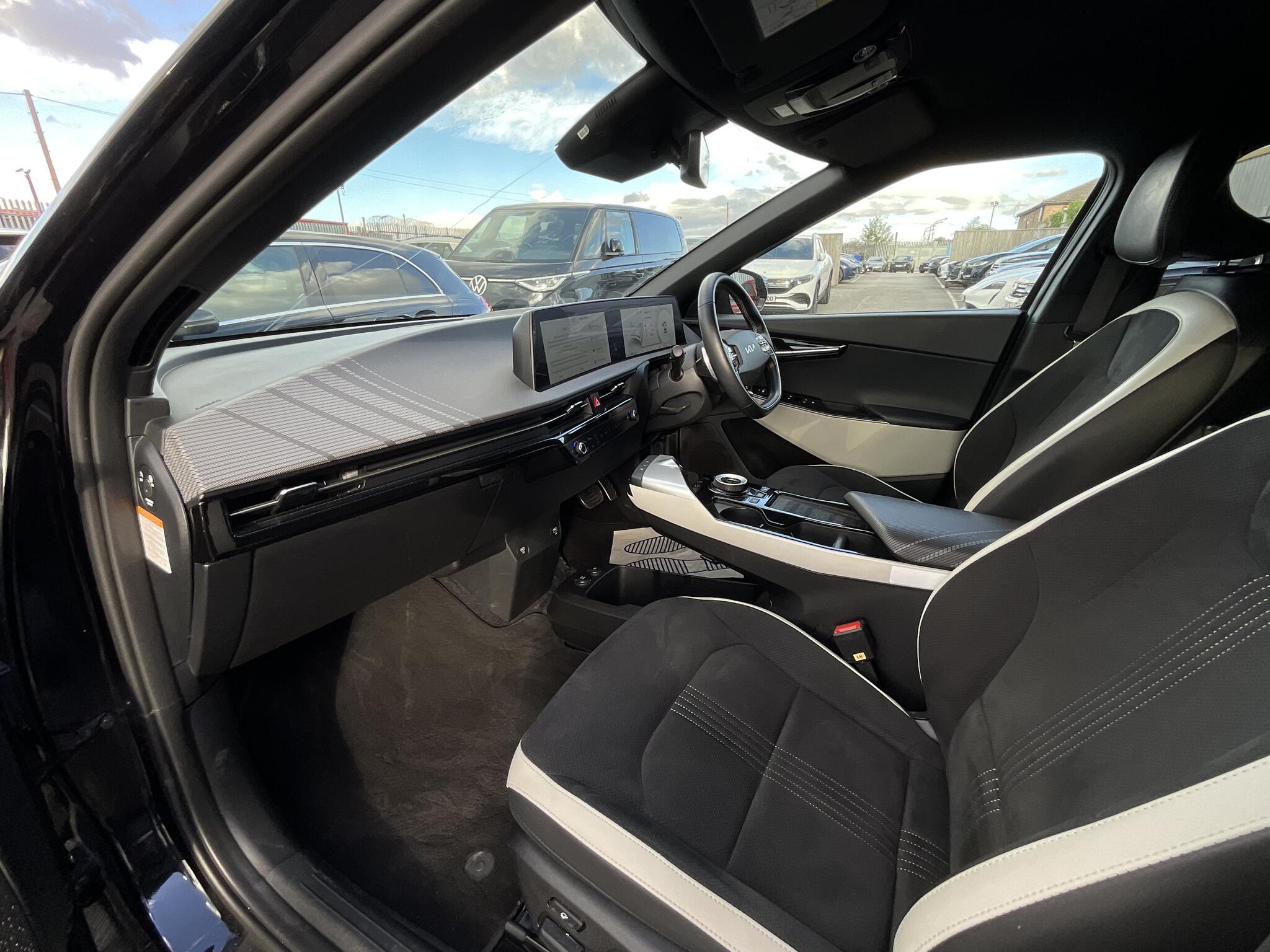 Kia EV6 - Image 16