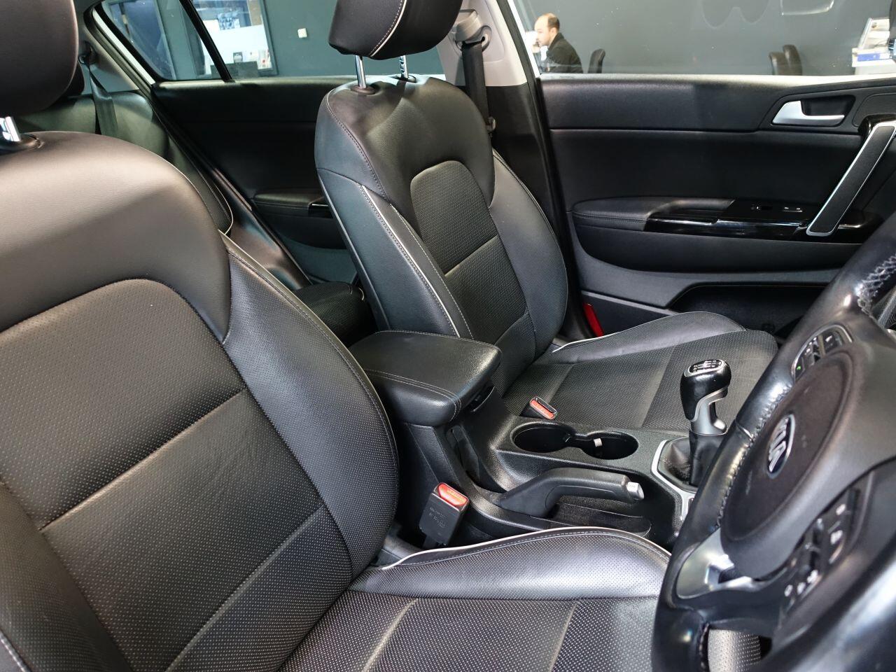 Kia Sportage - Image 15