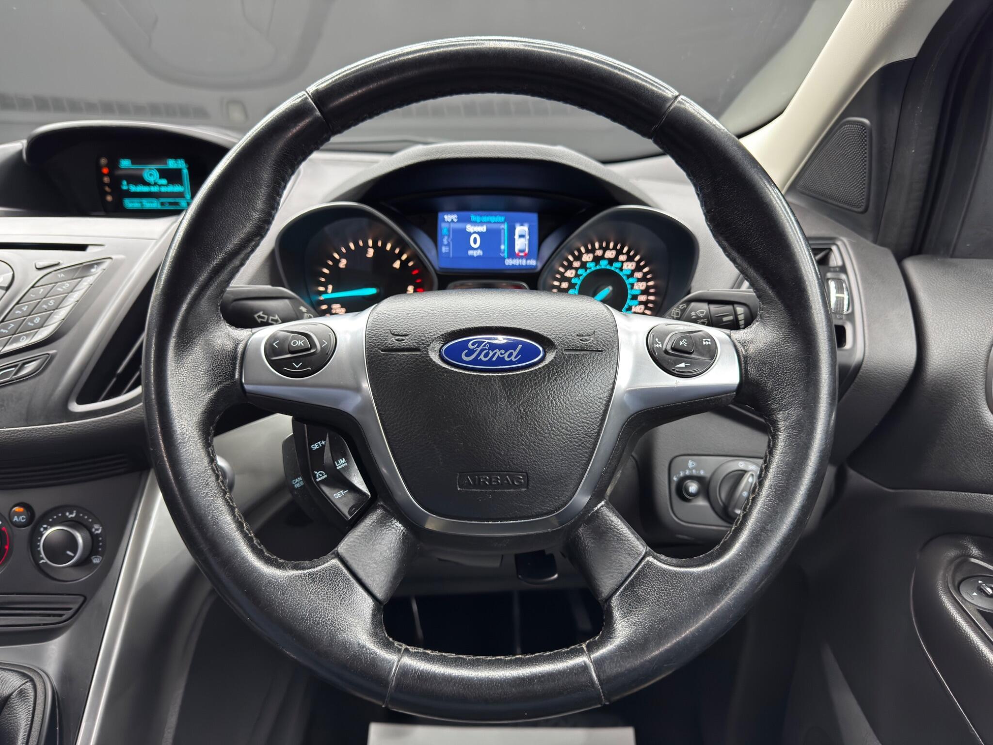Ford Kuga - Image 18