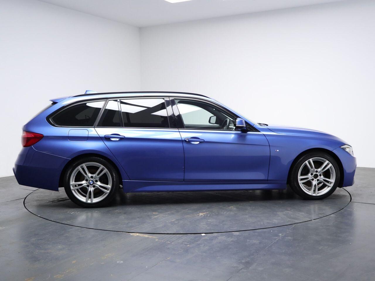 BMW 3 Series - Image 10