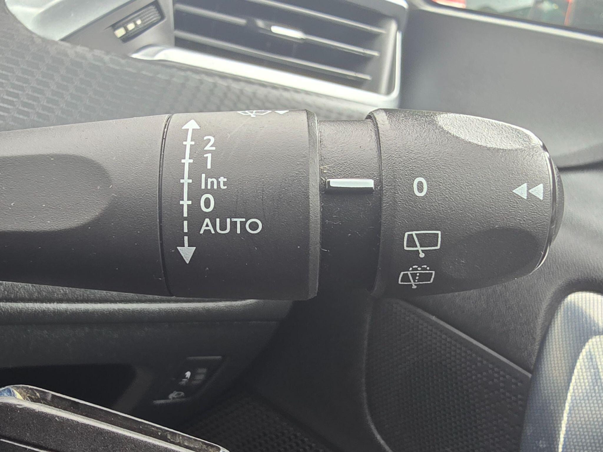 Peugeot 2008 - Image 46